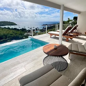 The At Harbour 5* English Harbour